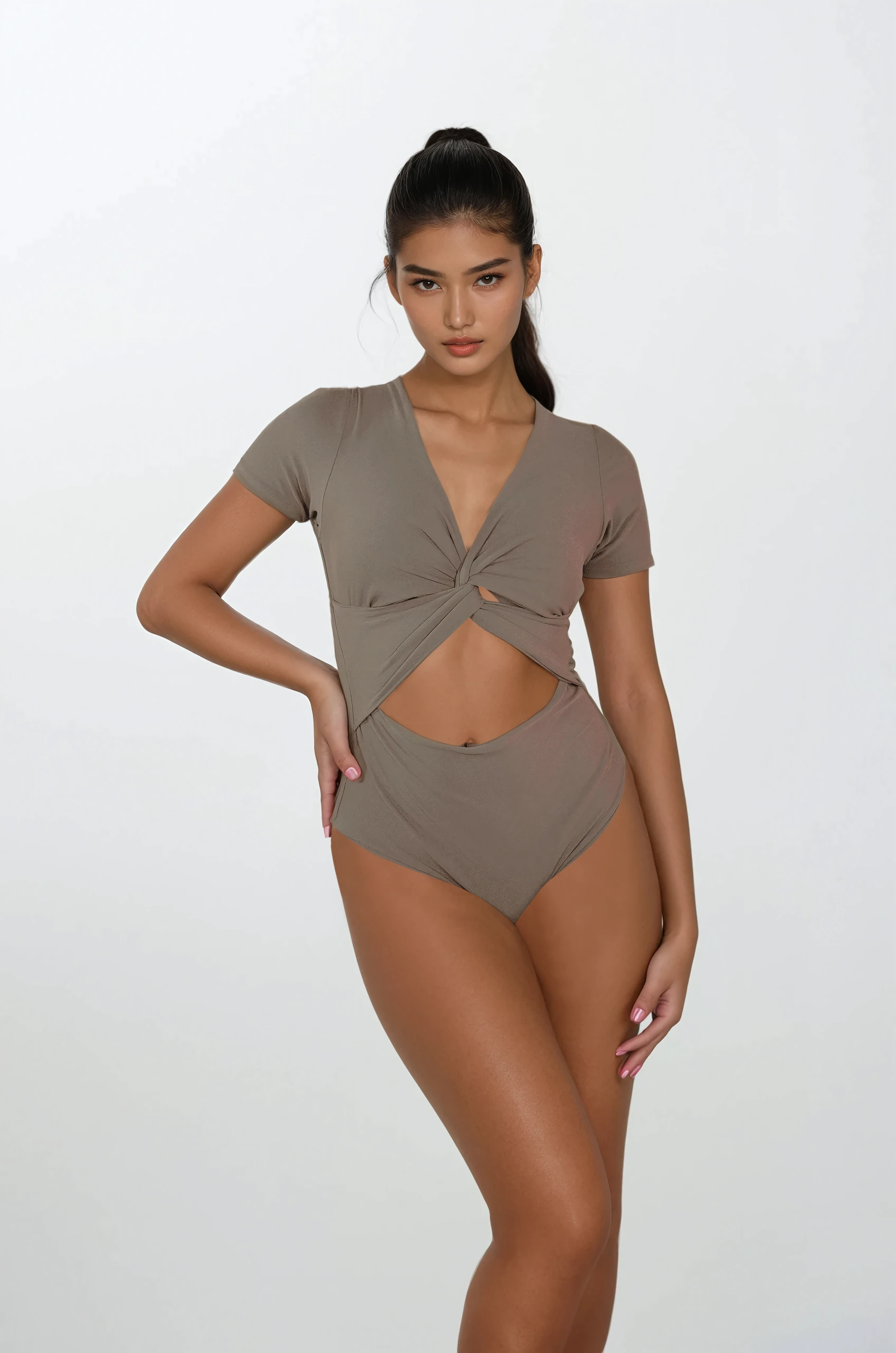 BODY CON ESCOTE CRUZADO B00003